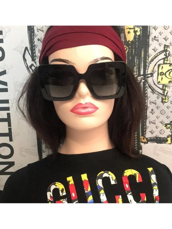 New Authentic Gucci GG0328S 001 Black Square Sunglasses Grey Gradient Lenses main image 5